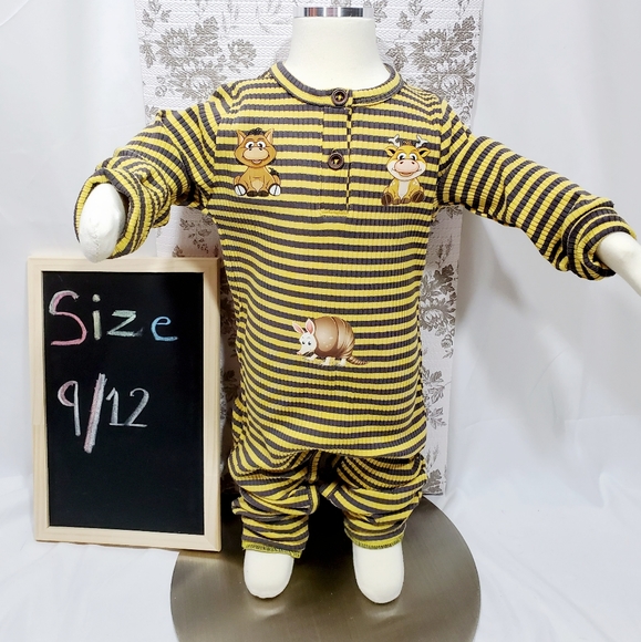 Adorable Onesie - Picture 2 of 2